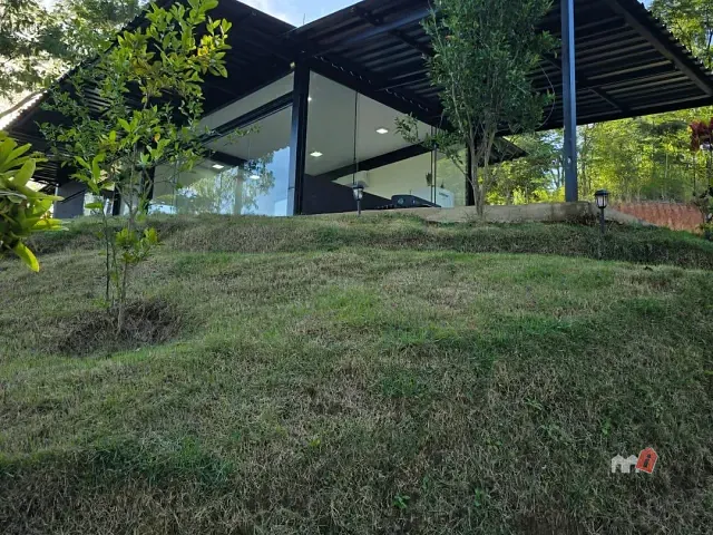 Casa à venda, no bairro Area/Três Rios em Petrópolis