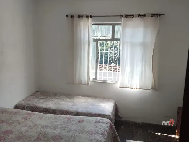 Casa 3 quartos e 2 banheiros, à venda, no bairro Morin em Petrópolis