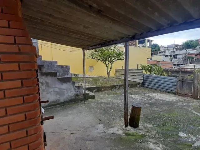 Casa com 379m² 3 quartos e 1 banheiro, à venda, no bairro Jardim Mauá em Mauá