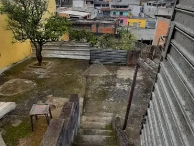 Casa com 379m² 3 quartos e 1 banheiro, à venda, no bairro Jardim Mauá em Mauá