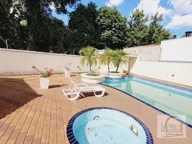 Casa com 180m² 3 quartos e 5 banheiros, para alugar, no bairro Vila Santista em Atibaia