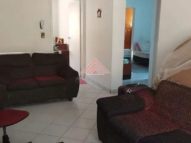Casa com 250m² 4 quartos e 2 banheiros, à venda, no bairro Jardim Zaira em Mauá