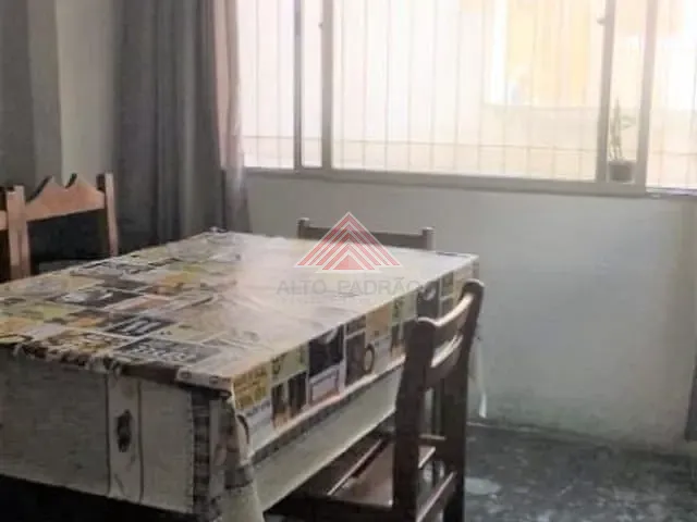 Casa com 250m² 4 quartos e 2 banheiros, à venda, no bairro Jardim Zaira em Mauá