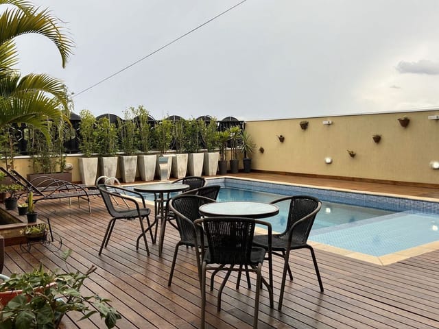 Casa com 300m² 5 quartos e 6 banheiros, à venda, no bairro Parque Nova Jandira em Jandira