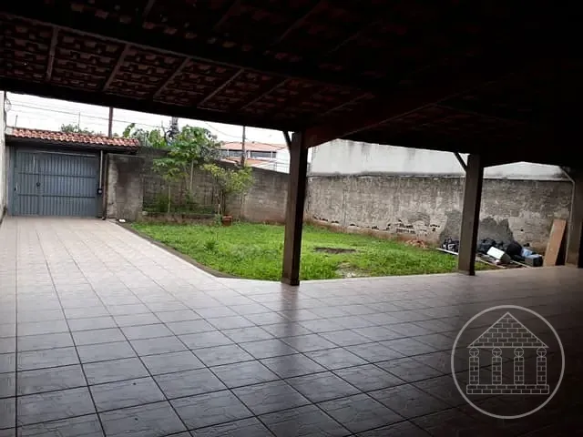Casa com 365m² 3 quartos e 2 banheiros, à venda, no bairro Rio Bonito em São Paulo