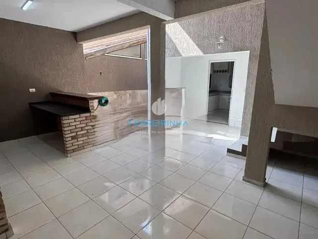 Casa com 157m² 4 quartos e 3 banheiros, à venda, no bairro Residencial de Ville em São José dos Campos