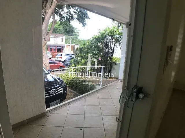 Casa com 300m², à venda, no bairro Cambuí em Campinas