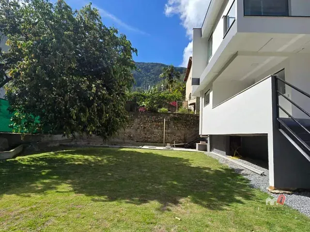 Casa para alugar, no bairro Retiro em Petrópolis