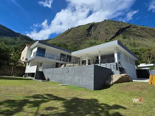 Casa para alugar, no bairro Retiro em Petrópolis