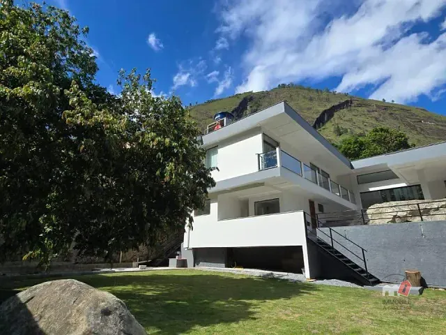 Casa para alugar, no bairro Retiro em Petrópolis