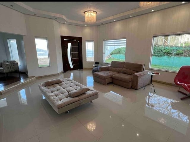 Foto do Casa - Casa tipo para venda em Lageadinho com 5 quartos, sendo 1 suíte, 840m² | Lares e Andares Imóveis