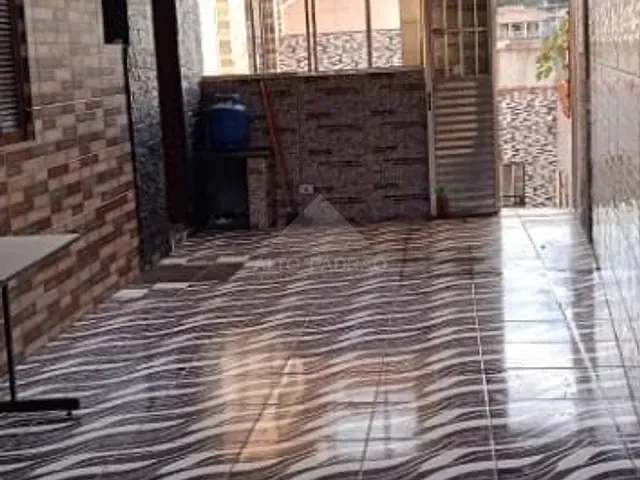 Casa com 207m² 3 quartos e 3 banheiros, à venda, no bairro Jardim Varan em Suzano