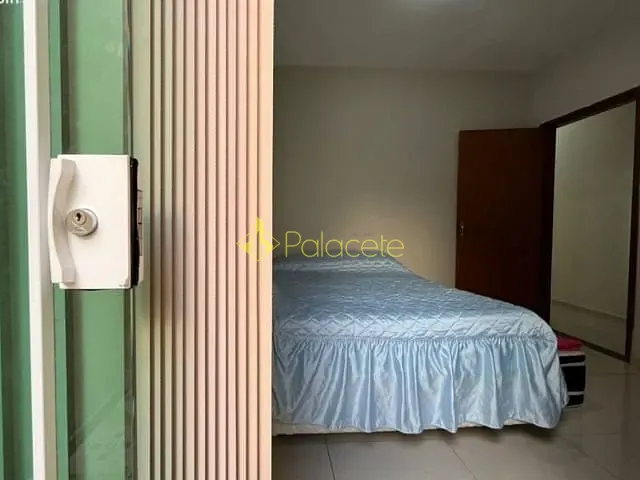 Casa com 125m² 2 quartos e 1 banheiro, à venda, no bairro Esplanada Independência em Taubaté
