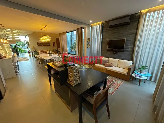 Casa com 336m² 4 quartos e 5 banheiros, à venda, no bairro Vila do Golfe em Ribeirão Preto