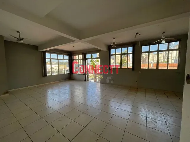 Casa com 261m² 1 quarto e 4 banheiros, para alugar, no bairro Vila Seixas em Ribeirão Preto