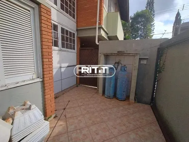 Casa com 600m² 4 quartos e 2 banheiros, à venda, no bairro Vila Brandina em Campinas