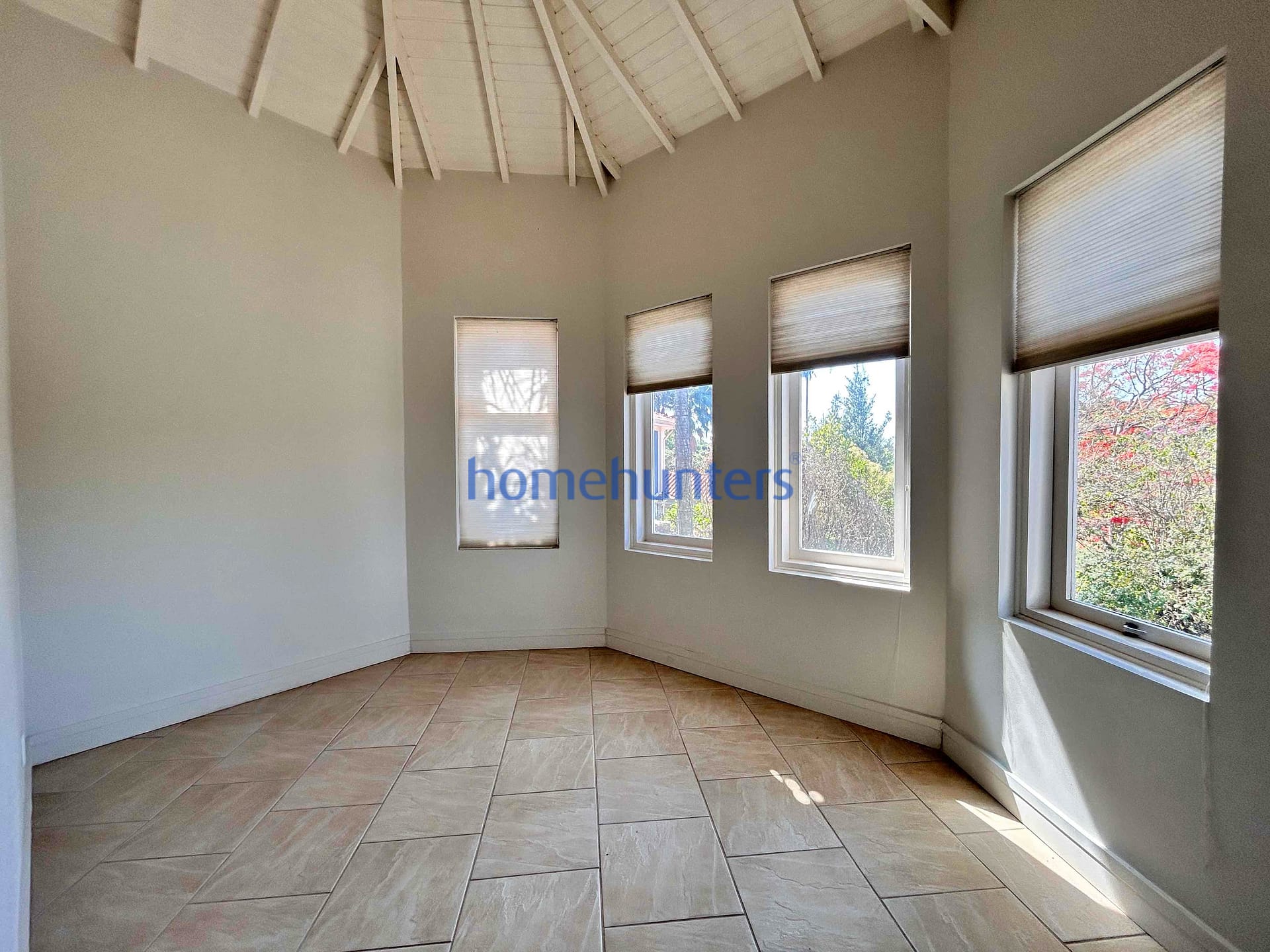 Casa, 3 quartos, 316 m² - Foto 32