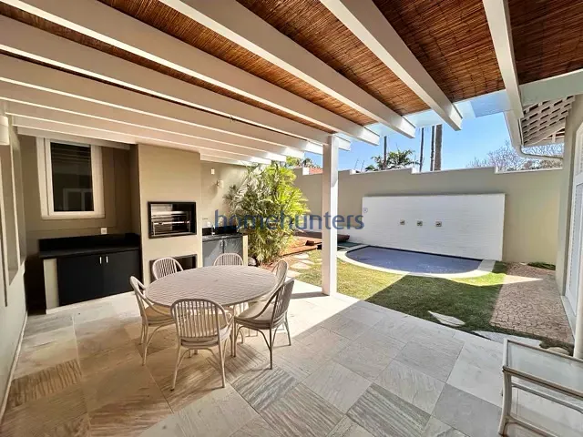 Casa com 490m² 3 quartos e 5 banheiros, à venda, no bairro Gramado em Campinas