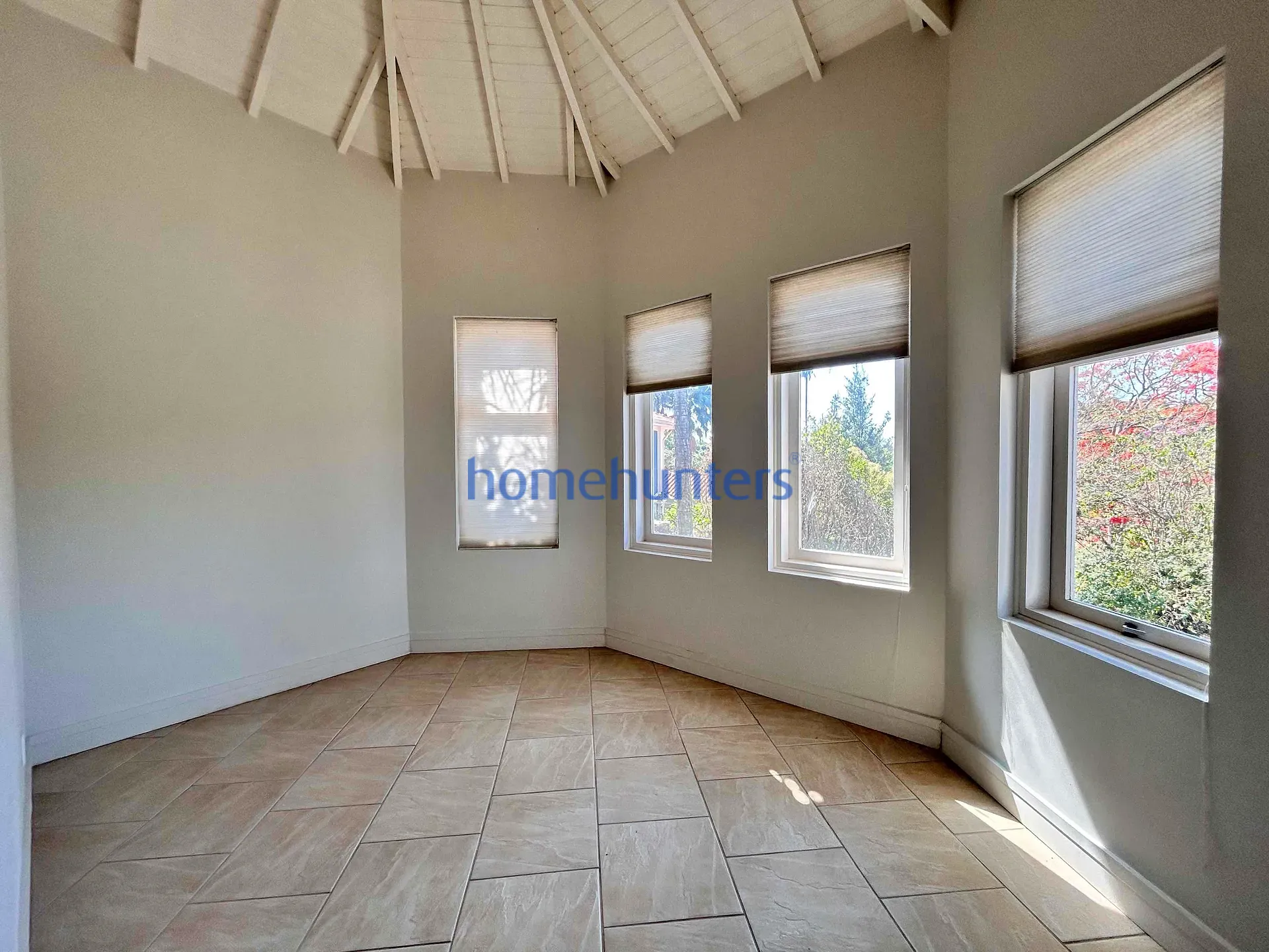 Casa, 3 quartos, 316 m² - Foto 32