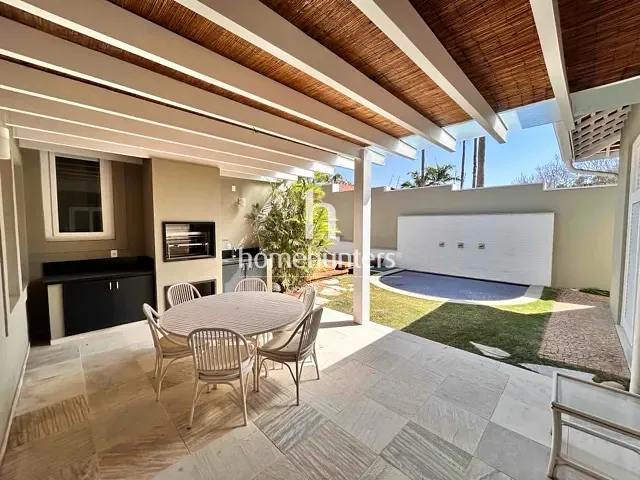 Casa com 490m² 3 quartos e 5 banheiros, à venda, no bairro Gramado em Campinas