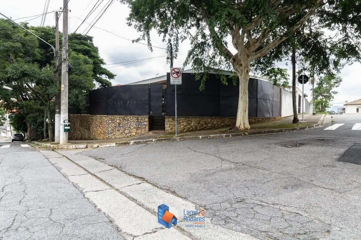 Casa, 3 quartos, 242 m² - Foto 32