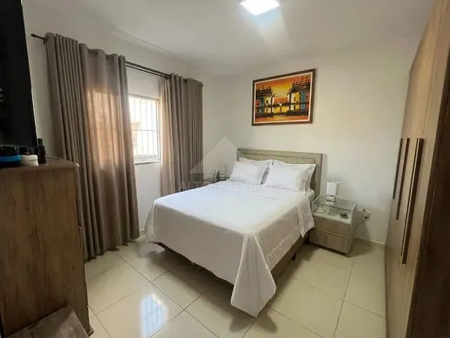 Casa 3 quartos e 2 banheiros, à venda, no bairro Jardim Anchieta em Mauá