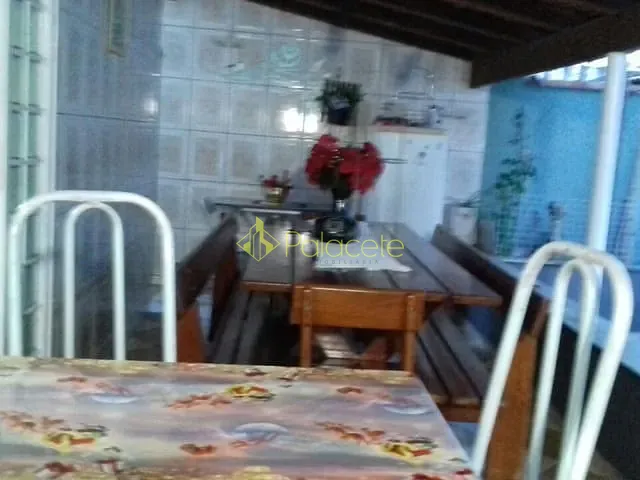 Casa com 250m² 3 quartos e 3 banheiros, à venda, no bairro Jardim Paraibá em Aparecida
