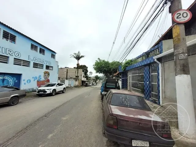 Casa com 280m², à venda, no bairro Jardim Maria Amália em São Paulo