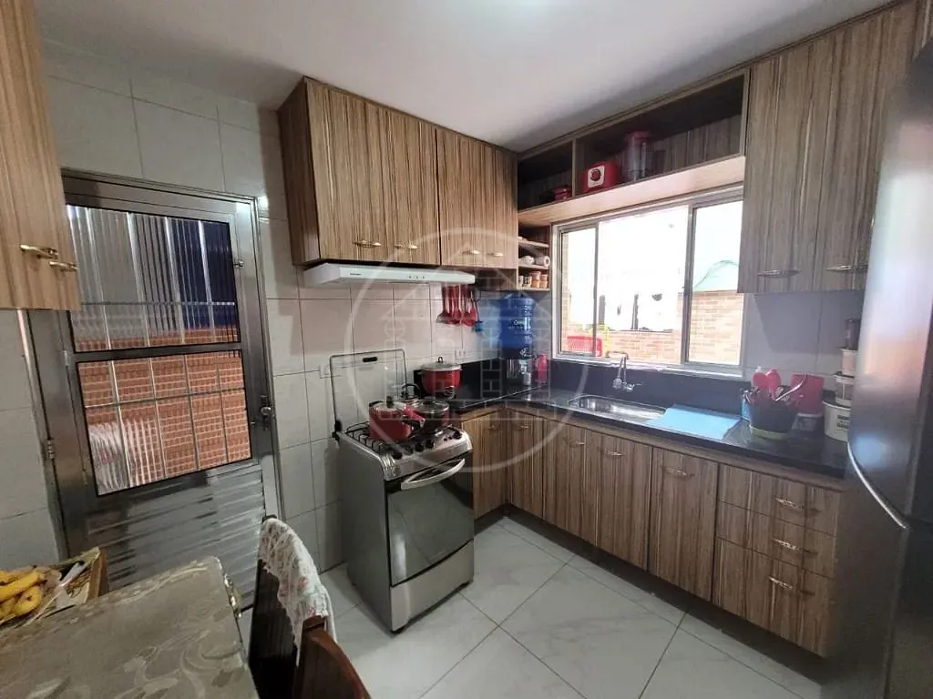 Casa, 7 quartos, 230 m² - Foto 8