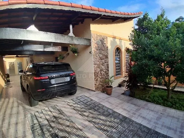 Casa 3 quartos e 2 banheiros, à venda, no bairro Vila Emílio em Mauá