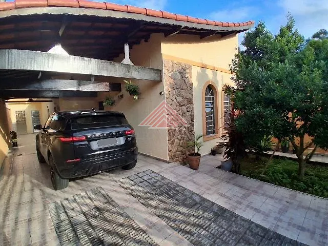 Casa 3 quartos e 2 banheiros, à venda, no bairro Vila Emílio em Mauá