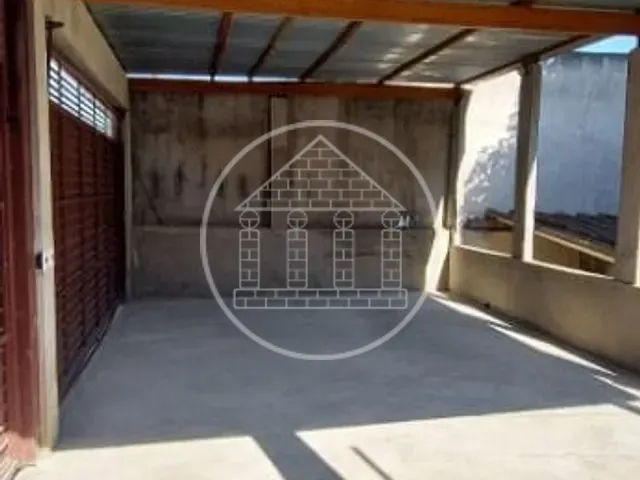 Casa com 250m² 2 quartos e 2 banheiros, à venda, no bairro Jardim Itajai em São Paulo