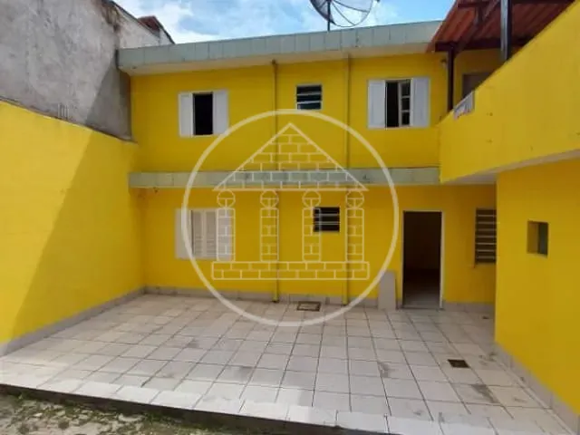 Casa com 250m² 2 quartos e 2 banheiros, à venda, no bairro Jardim Itajai em São Paulo