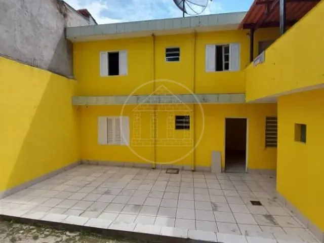 Casa com 250m² 2 quartos e 2 banheiros, à venda, no bairro Jardim Itajai em São Paulo