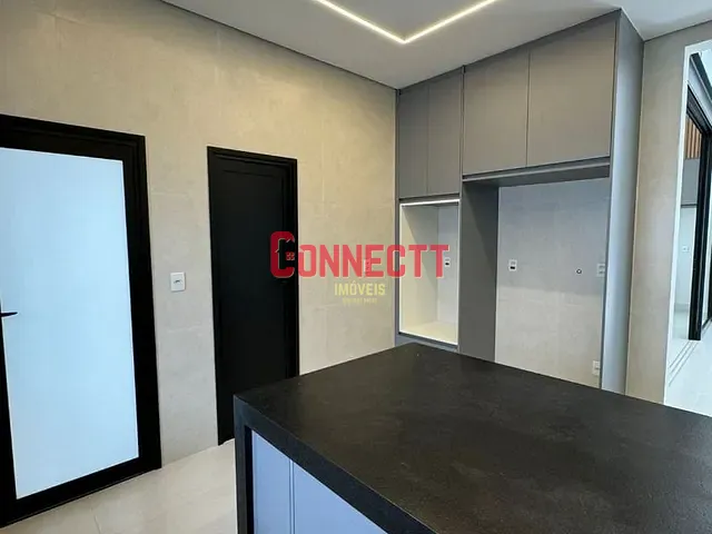 Casa com 501m² 3 quartos e 2 banheiros, à venda, no bairro Alphaville em Ribeirão Preto