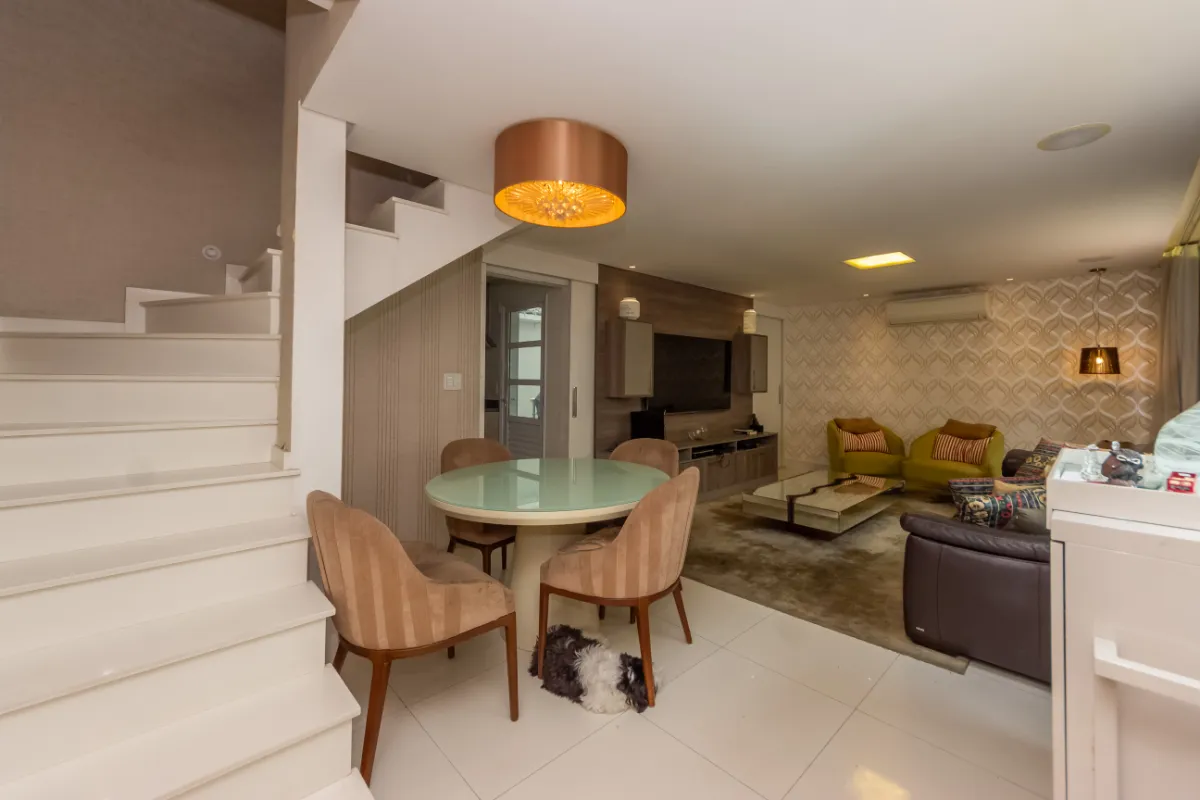 Casa no condomínio Residencial Maria Julia para venda com 3 quartos, sendo 1 suíte, 107m²