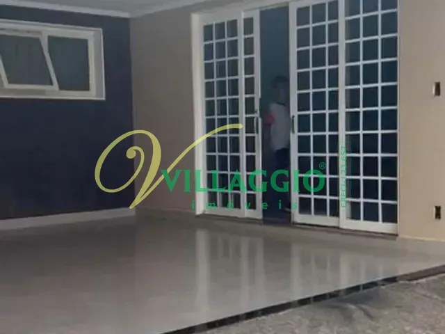 Casa com 242m² 3 quartos e 2 banheiros, à venda, no bairro Vila Ercília em São José do Rio Preto