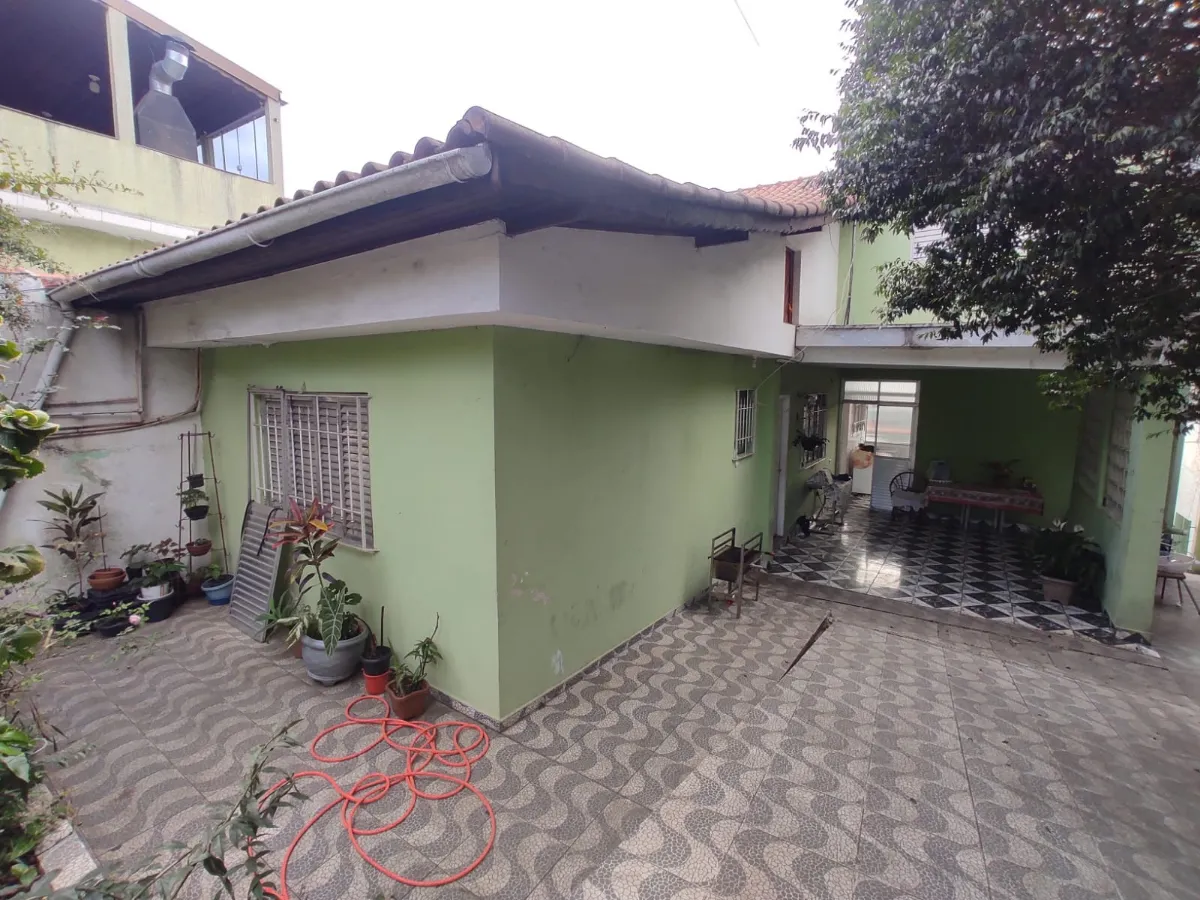 Casa para venda em Jardim Silvia com 4 quartos, 240m²