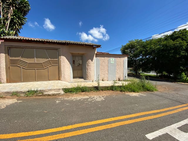 Foto do Casa - Casa para Locação 4 Quartos, 1 Suite, 3 Vagas, Maracanã, Anápolis - GO | Fabiana Monteiro