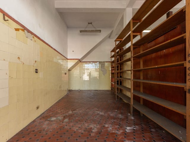 Loja com 160m², à venda, no bairro Parque Santo Antônio em São Paulo