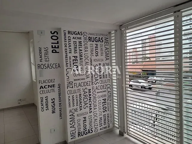 Casa com 520m² 1 quarto e 3 banheiros, à venda ou para alugar, no bairro Centro em Londrina