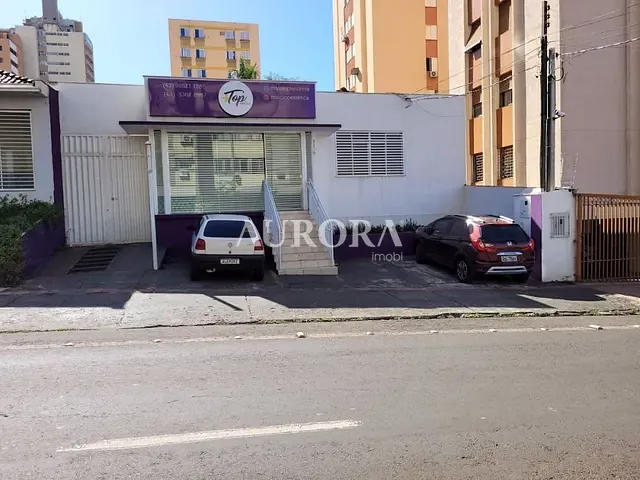 Casa com 520m² 1 quarto e 3 banheiros, à venda ou para alugar, no bairro Centro em Londrina