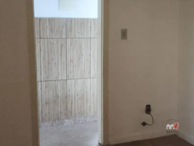 Casa 4 quartos e 2 banheiros, para alugar, no bairro Cascatinha em Petrópolis
