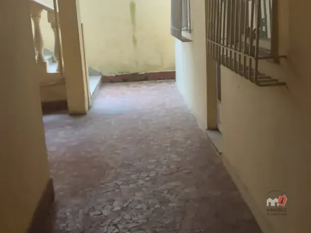 Casa 4 quartos e 2 banheiros, para alugar, no bairro Cascatinha em Petrópolis