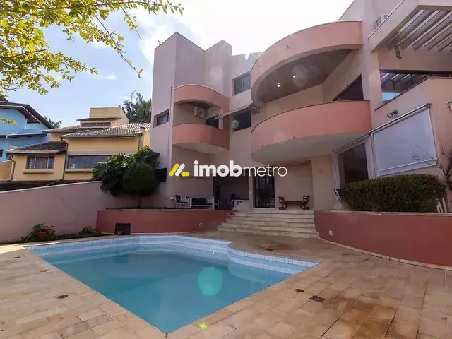 Casa com 390m² 5 quartos e 4 banheiros, para alugar, no bairro Jardim das Paineiras em Campinas