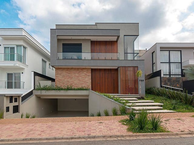 Casa com 480m² 1 quarto e 3 banheiros, à venda, no bairro Alphaville em Santana de Parnaíba