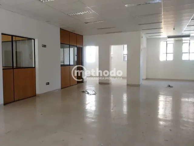 Casa com 478m² 9 quartos e 4 banheiros, para alugar, no bairro Cambuí em Campinas
