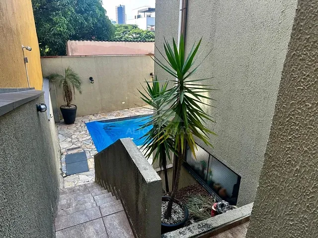 Casa com 275m² 3 quartos e 1 banheiro, à venda, no bairro Matriz em Mauá
