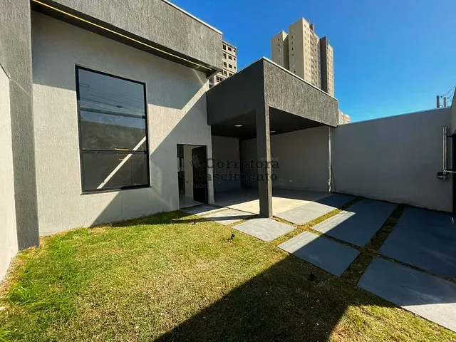 Casa com 240m², à venda, no bairro Loteamento Villa Branca em Jacareí