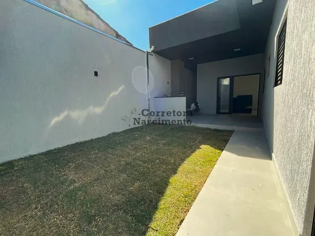 Casa com 240m², à venda, no bairro Loteamento Villa Branca em Jacareí